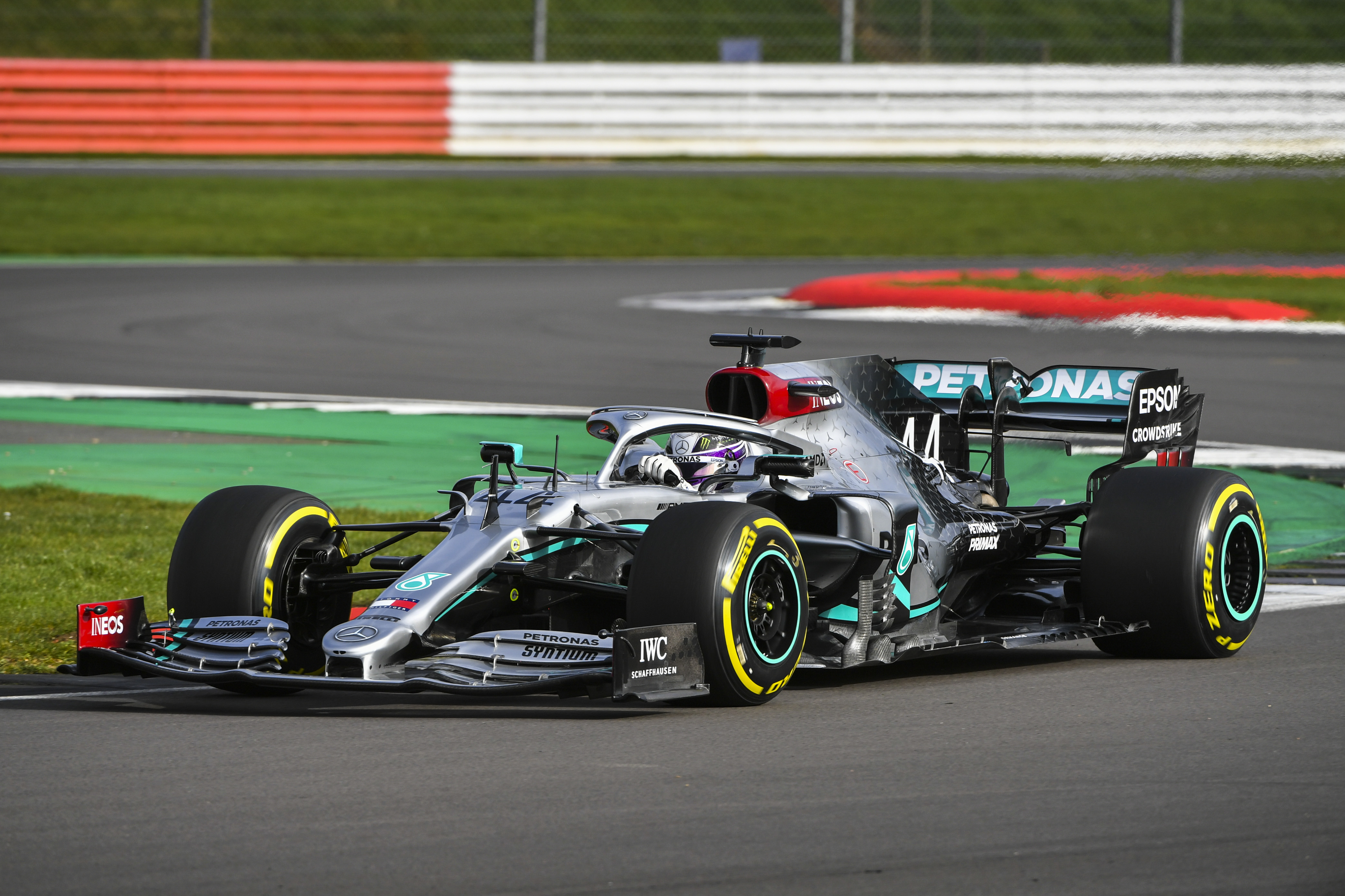 Mercedes 2020 F1 car shakedown