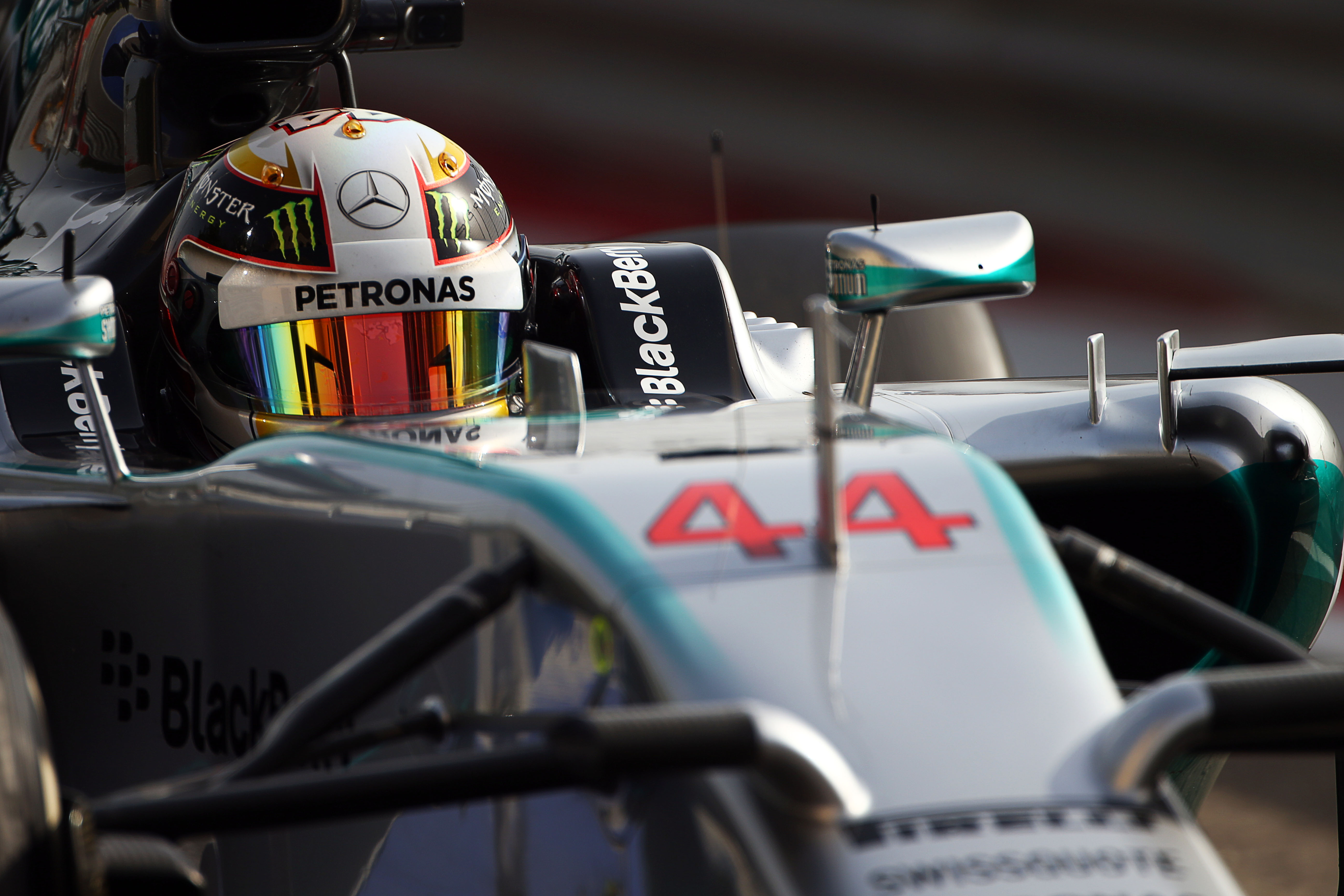 Lewis Hamilton Mercedes F1 Bahrain 2014