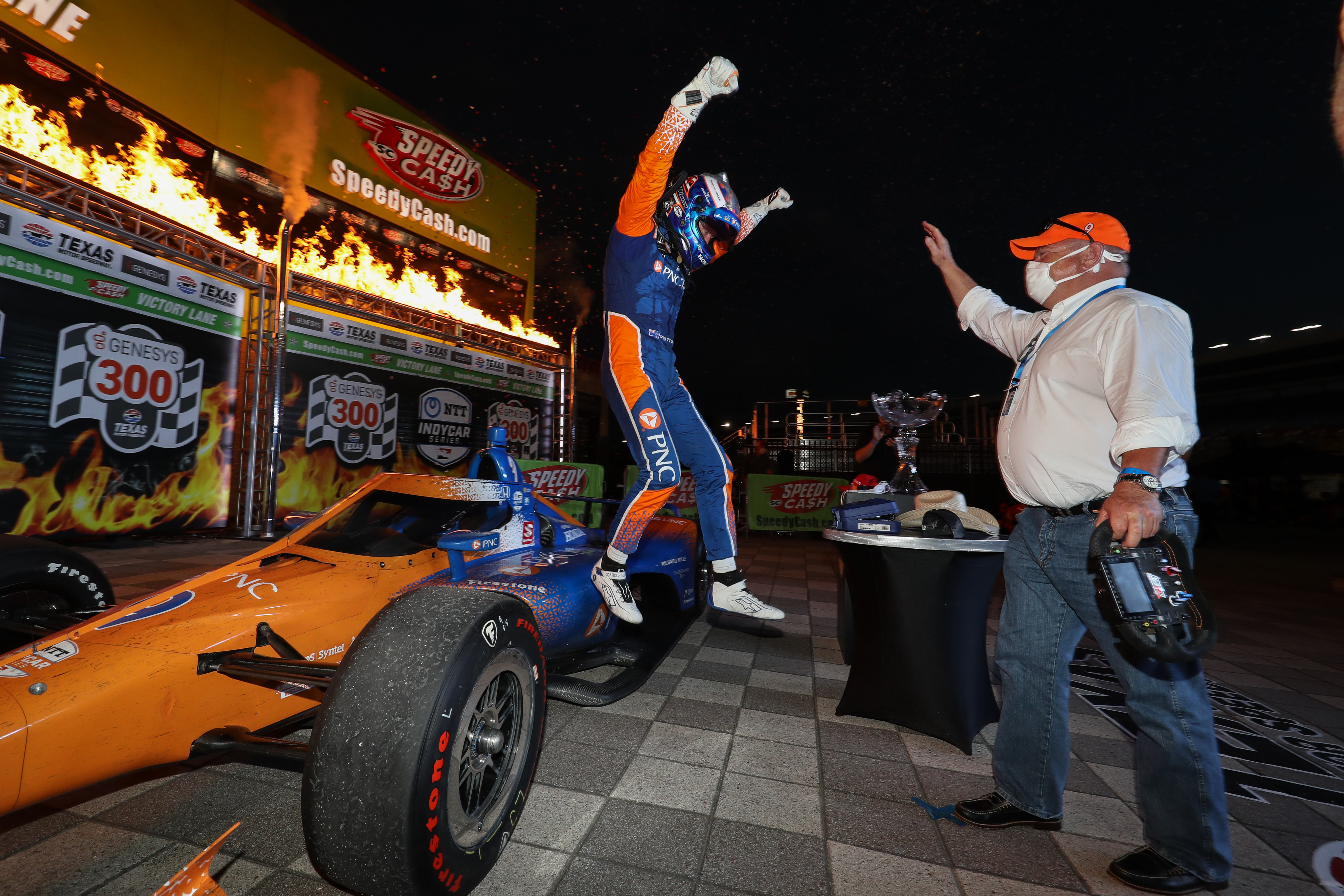 Scott Dixon wins Texas IndyCar 2020