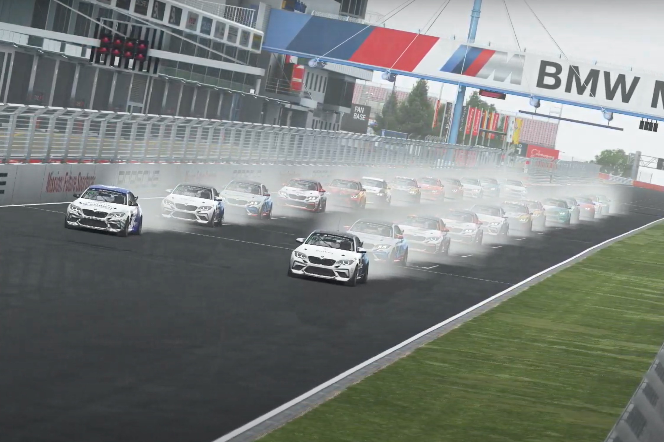 Bmw M2 Round 7 Start Pic 2