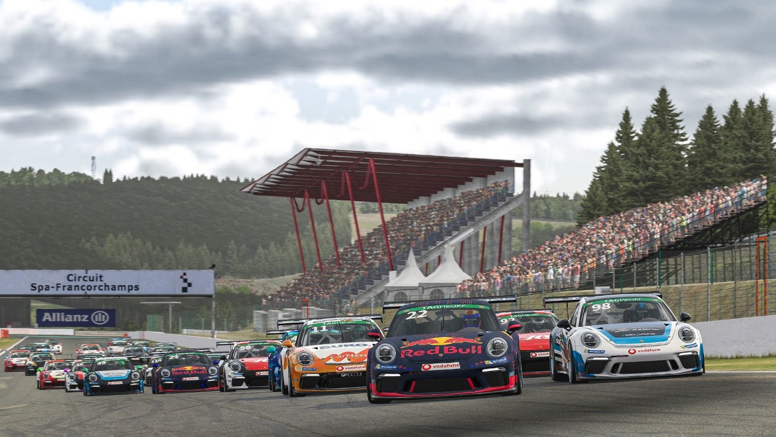 Porsche Esports Supercup R7 Main Race Start Pic