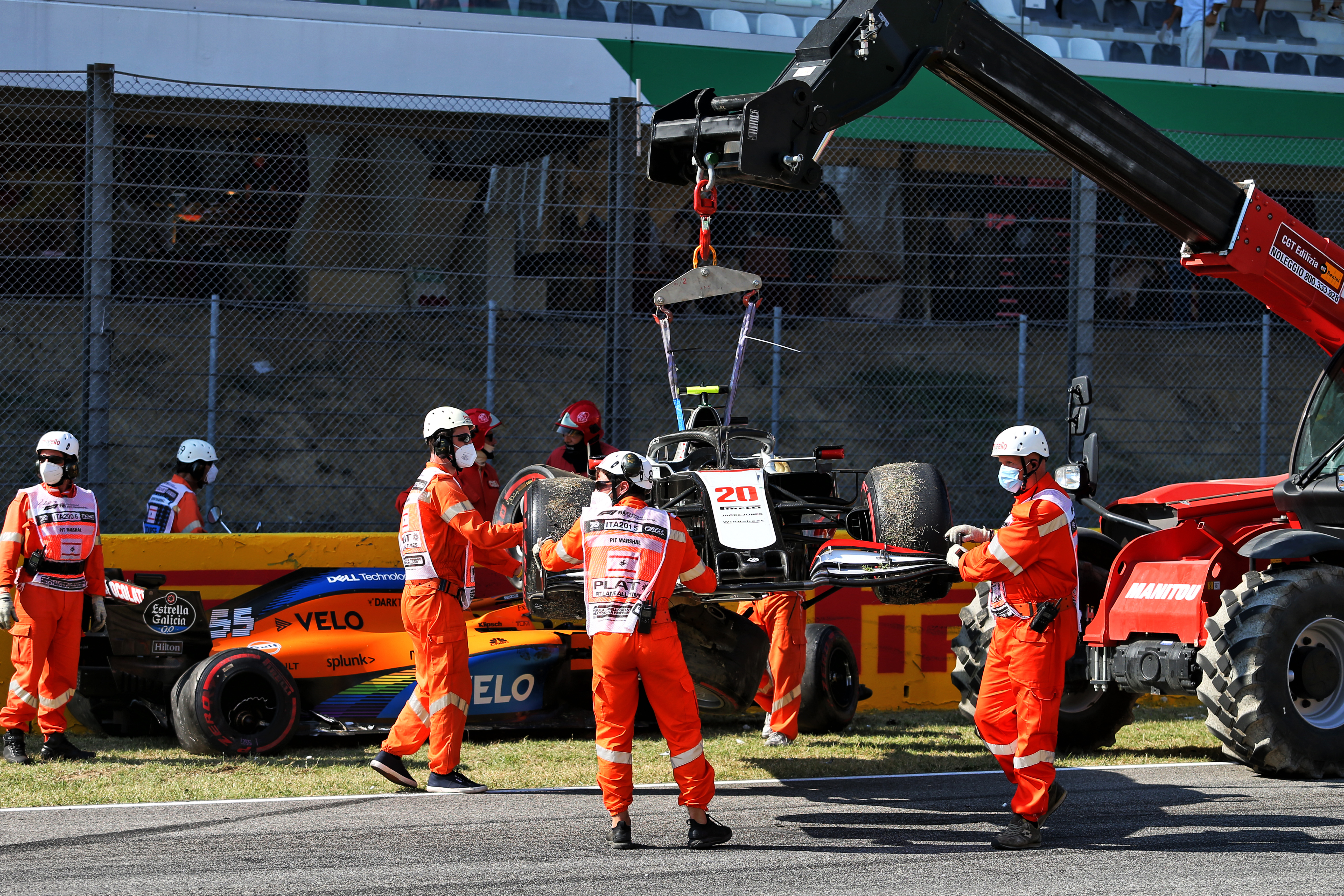 Motor Racing Formula One World Championship Tuscan Grand Prix Race Day Mugello, Italy