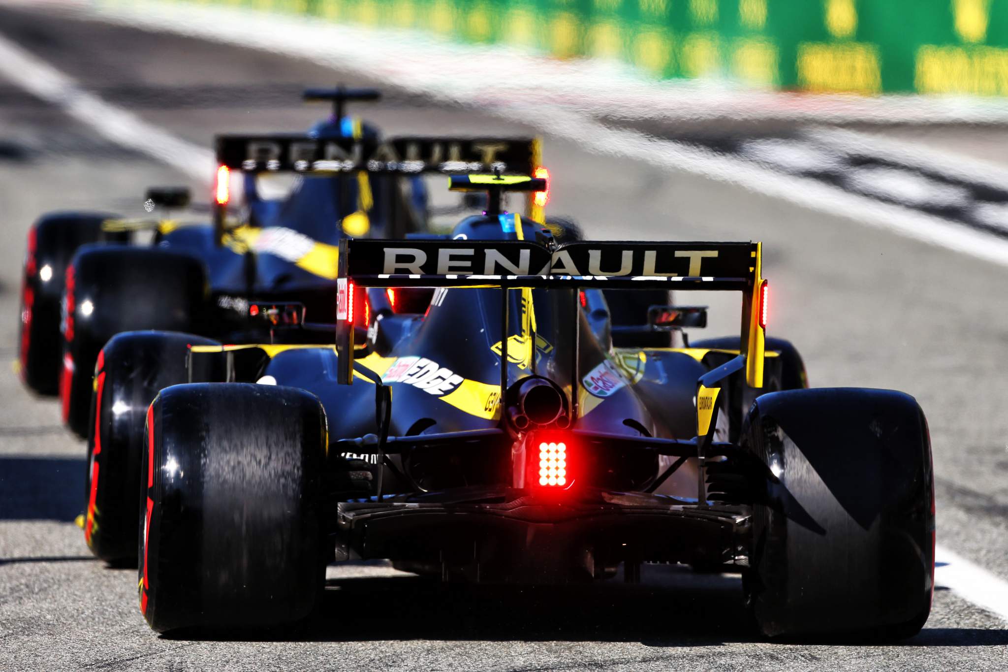 Esteban Ocon Daniel Ricciardo Renault F1 2020