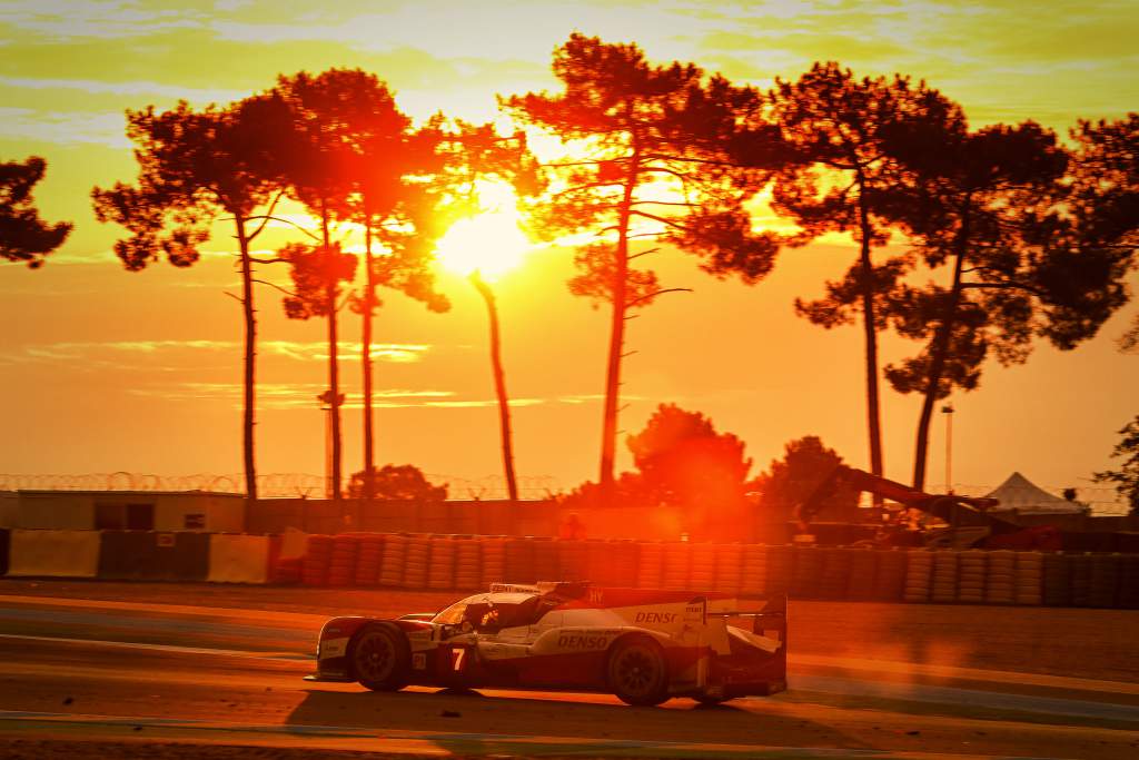 Motor Racing Le Mans 24 Hours Race Le Mans, France